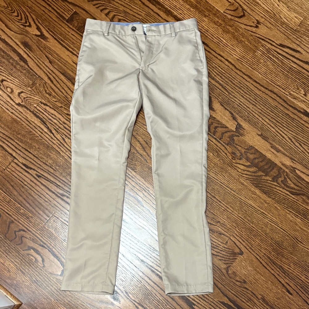 Amazon Essentials Men's Khaki Chinos